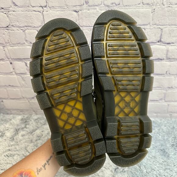 Doc Martens Reeder Olive Suede Lace Up Shoes NEW Women's 9 Men's 8 Unisex - Picture 6 of 8